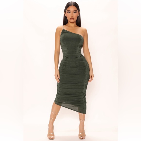 On Board Slinky Midi Dress - Fashionnova - Picture 1 of 5